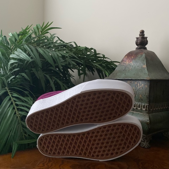 Vans Purple Suede Platform Old Skool Sneakers - Picture 5 of 8